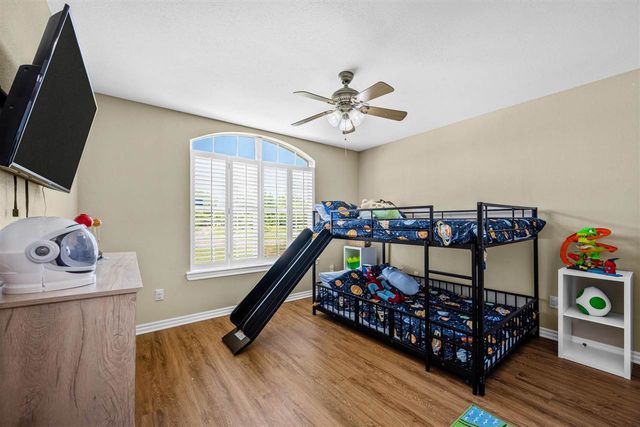 822 NW Hilltop Dr, Lawton, OK 73505