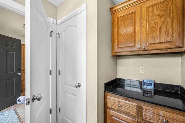 822 NW Hilltop Dr, Lawton, OK 73505