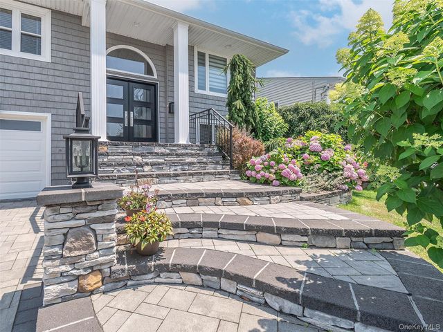 2923 Len Drive, Bellmore, NY 11710