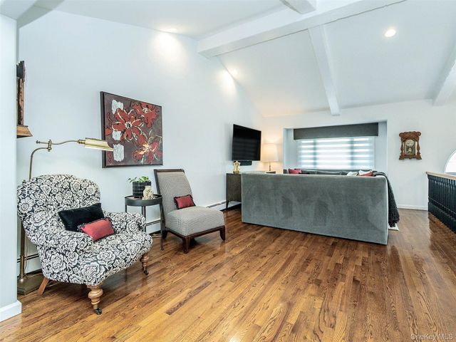 2923 Len Drive, Bellmore, NY 11710