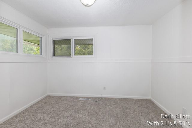 2110 Worden Street, Lansing, MI 48910
