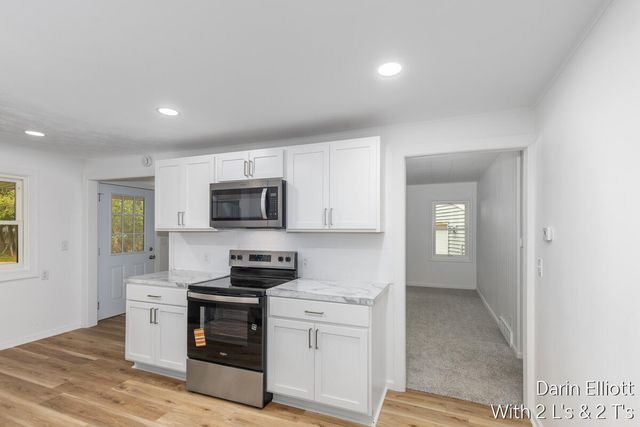 2110 Worden Street, Lansing, MI 48910
