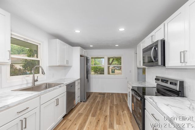 2110 Worden Street, Lansing, MI 48910