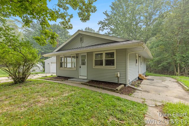 2110 Worden Street, Lansing, MI 48910