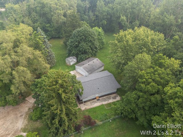 2110 Worden Street, Lansing, MI 48910