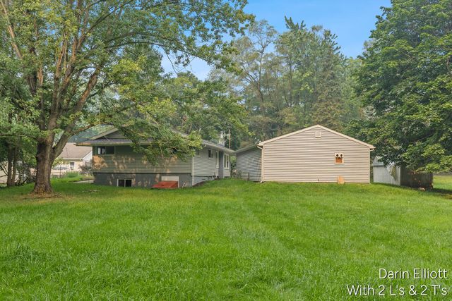 2110 Worden Street, Lansing, MI 48910