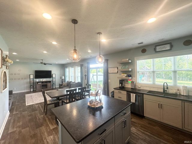2548 Antilles Drive, Evansville, IN 47725