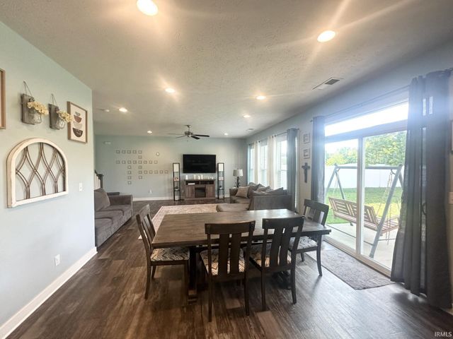 2548 Antilles Drive, Evansville, IN 47725