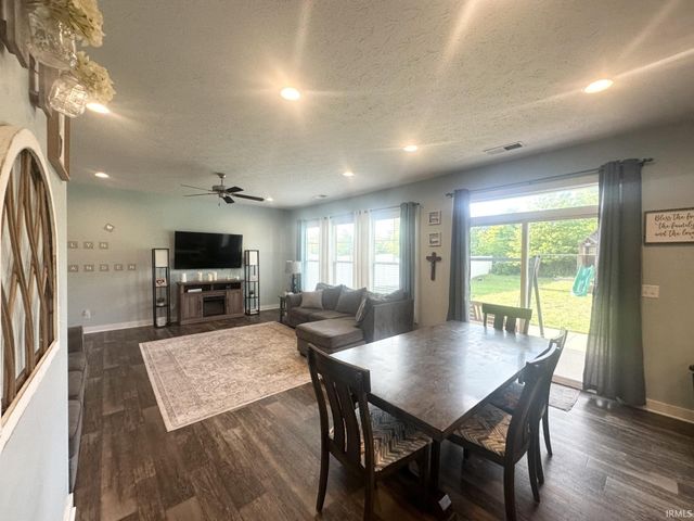 2548 Antilles Drive, Evansville, IN 47725