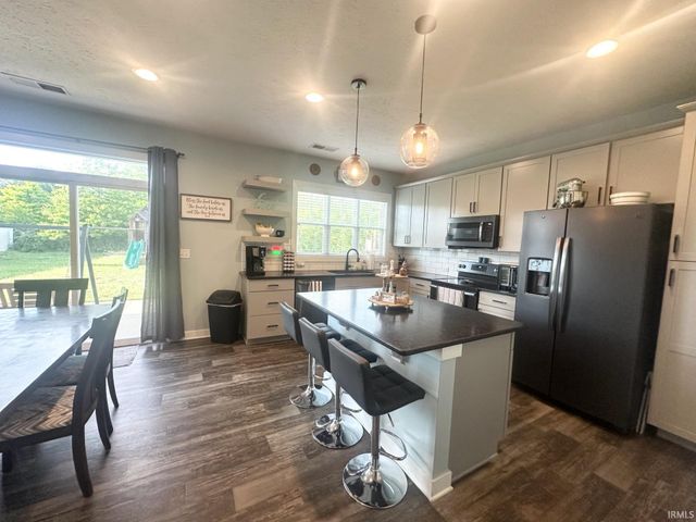 2548 Antilles Drive, Evansville, IN 47725