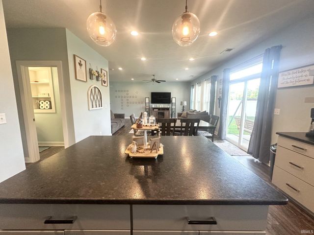 2548 Antilles Drive, Evansville, IN 47725