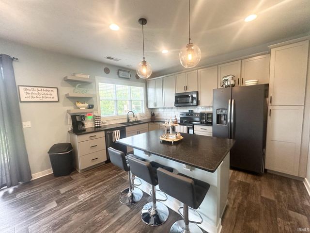 2548 Antilles Drive, Evansville, IN 47725