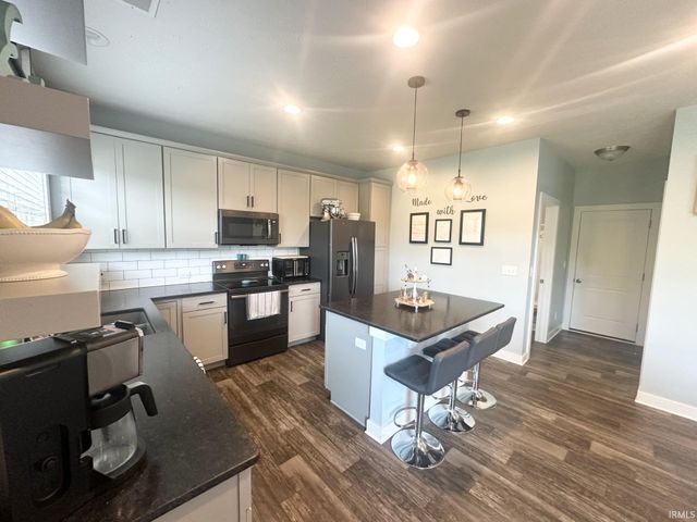 2548 Antilles Drive, Evansville, IN 47725