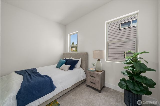 647 S 150th Street, Burien, WA 98148