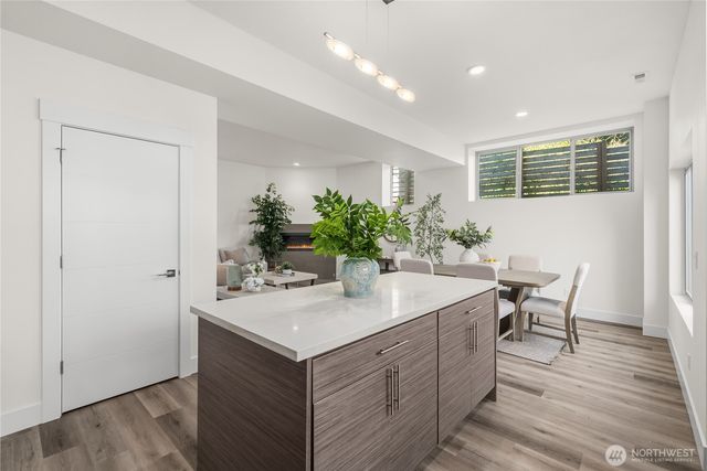 647 S 150th Street, Burien, WA 98148