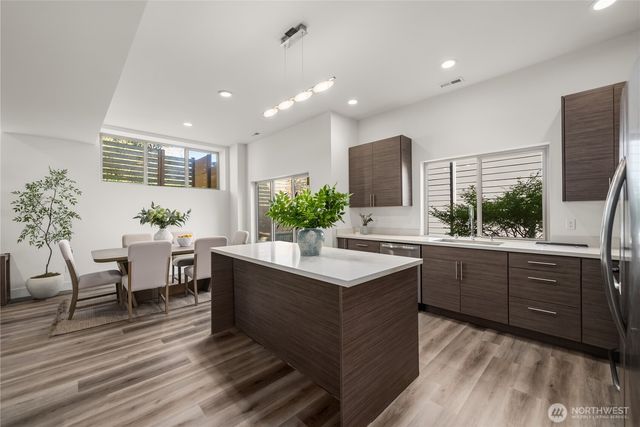 647 S 150th Street, Burien, WA 98148