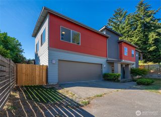 647 S 150th Street, Burien, WA 98148