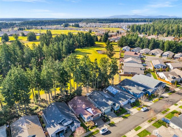8231 Orcas Loop NE, Lacey, WA 98516