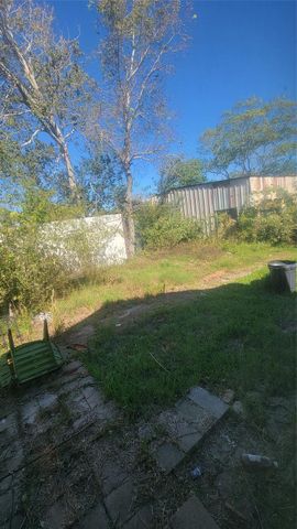 12018 Sandpiper Road, Angleton, TX 77515