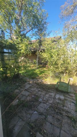 12018 Sandpiper Road, Angleton, TX 77515