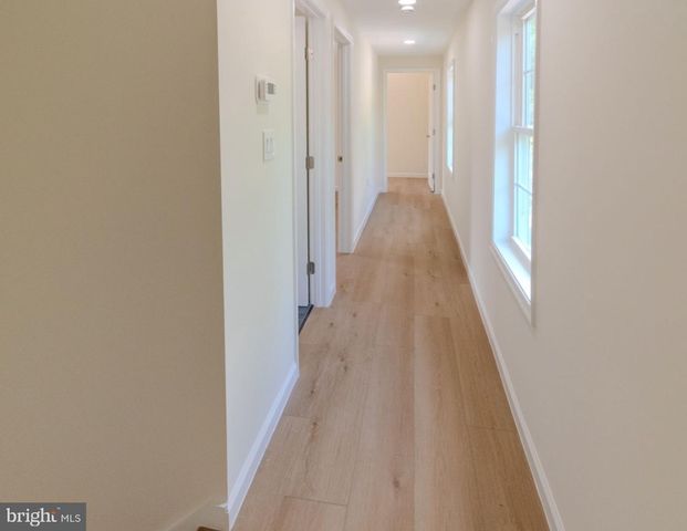 19005 TIDEWATER TRL, Fredericksburg, VA 22408
