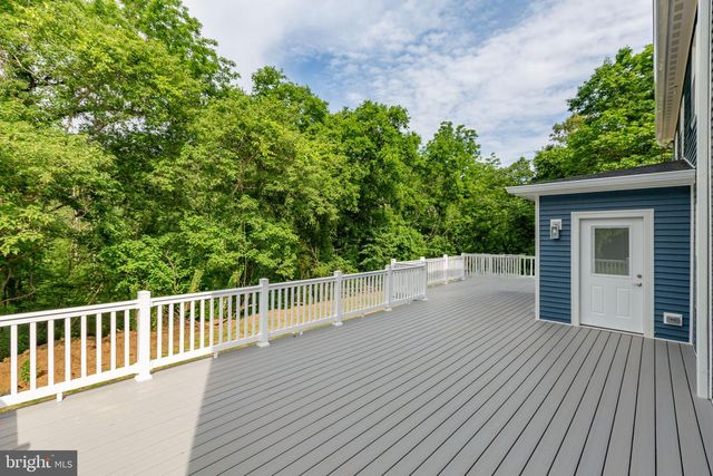 19005 TIDEWATER TRL, Fredericksburg, VA 22408