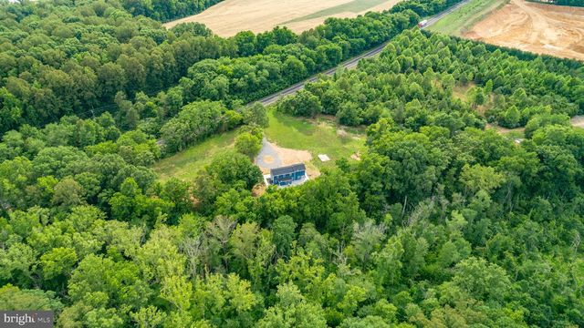 19005 TIDEWATER TRL, Fredericksburg, VA 22408