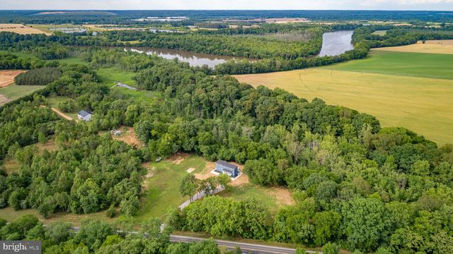 19005 TIDEWATER TRL, Fredericksburg, VA 22408