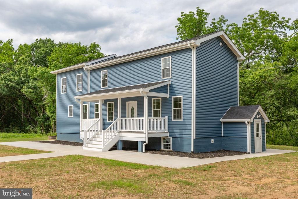 19005 TIDEWATER TRL, Fredericksburg, VA 22408