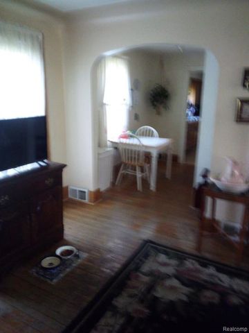 5255 N Seymour Road, Flushing, MI 48433