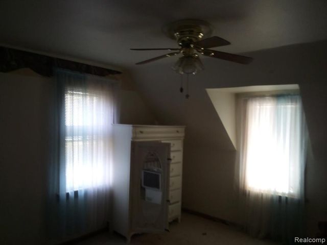 5255 N Seymour Road, Flushing, MI 48433