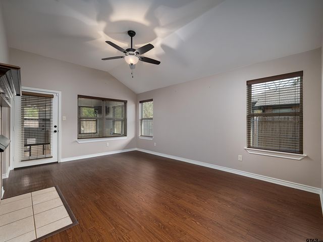 502 Virginia, Whitehouse, TX 75791