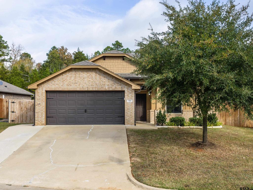 502 Virginia, Whitehouse, TX 75791