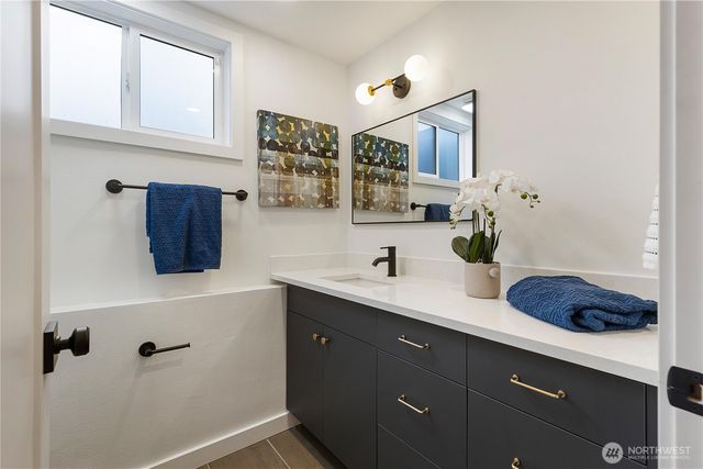 1831 201st Place SW, Lynnwood, WA 98036