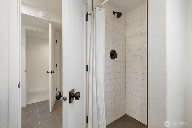 1831 201st Place SW, Lynnwood, WA 98036