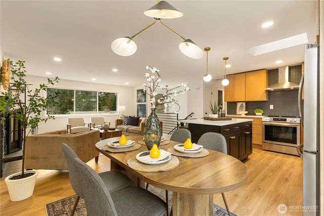 1831 201st Place SW, Lynnwood, WA 98036