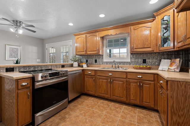 954 Newt Vanattia Rd, Hillsboro, TN 37342