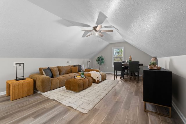 954 Newt Vanattia Rd, Hillsboro, TN 37342