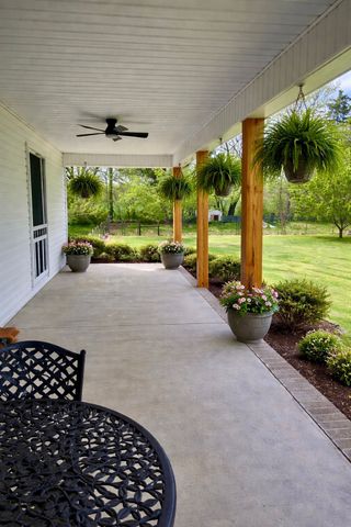 954 Newt Vanattia Rd, Hillsboro, TN 37342