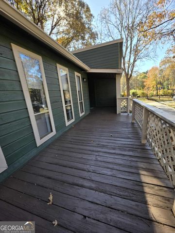 405 Hobo Lane, Woodstock, GA 30189