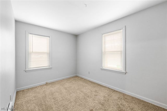 942 E 236th Street, Euclid, OH 44123