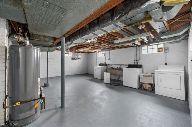 942 E 236th Street, Euclid, OH 44123