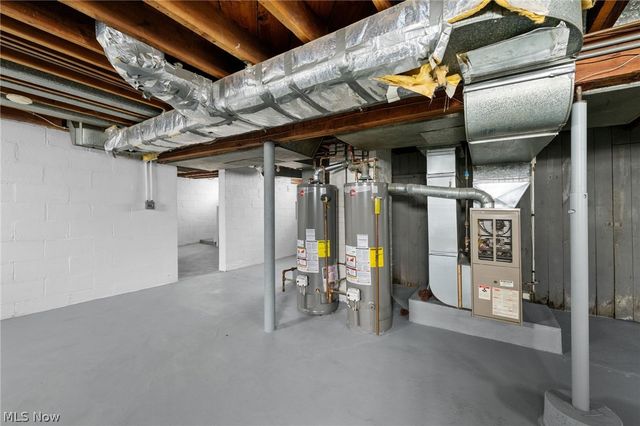 942 E 236th Street, Euclid, OH 44123