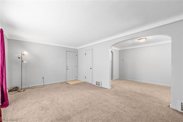 942 E 236th Street, Euclid, OH 44123