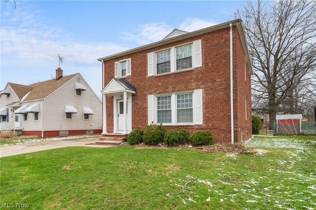 942 E 236th Street, Euclid, OH 44123