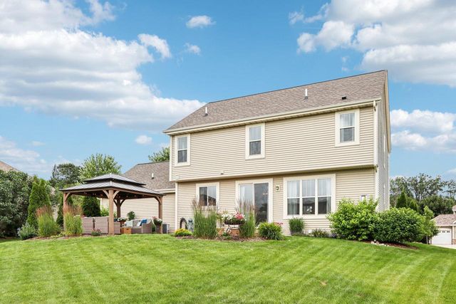 1928 Tumbleweed CIRCLE, West Bend, WI 53095