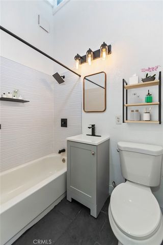 2626 E Anaheim, Long Beach, CA 90804