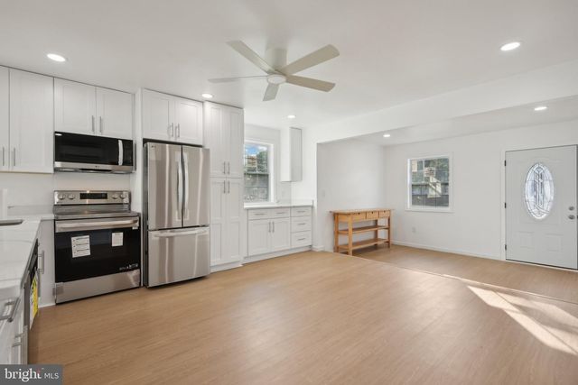 1432 HOLLY VISTA DR, Colonial Beach, VA 22443