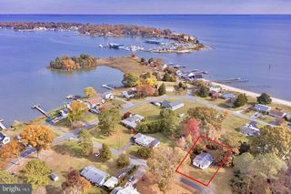 1432 HOLLY VISTA DR, Colonial Beach, VA 22443