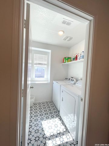 10643 W Military Dr, San Antonio, TX 78251